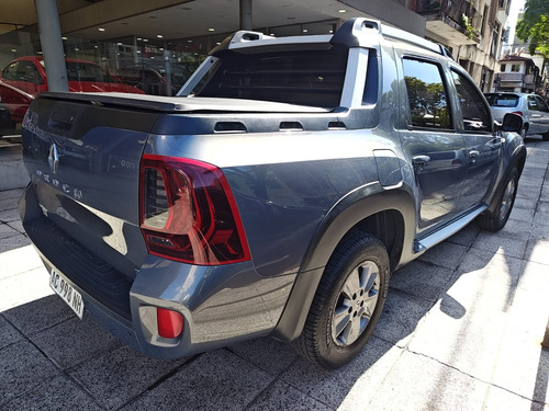 Renault Duster Oroch 2.0 Outsider Plus