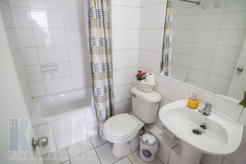 Departamento Con Excelente Ubicación En Macul