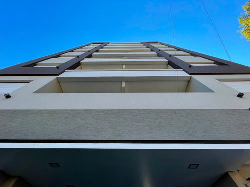 Imagen 3 de 14 de Venta Departamento 2 Ambientes Con Cochera Ituzaingo