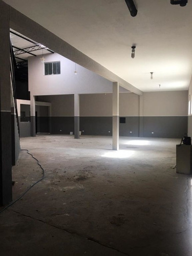 Imagem 4 de 14 de Salão 260m2 Com Salas E Banheiros , 320m2 De Terreno - Ai23575