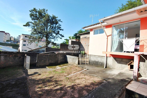 Imagem 26 de 30 de Duas Casas Ótimas Em Florianópolis! - 4511