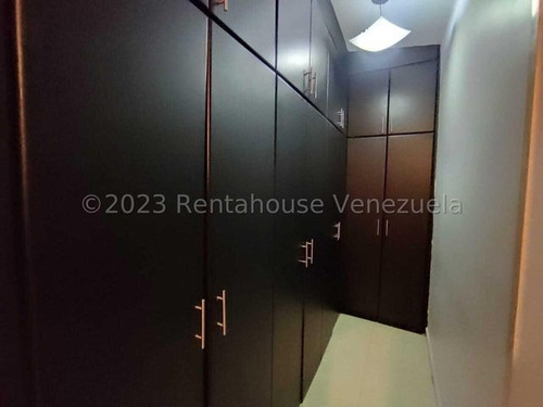 Imagen 11 de 23 de Espectacular Townhouse En Venta Urb. Los Girasoles Maracay 23-19053 Ejc