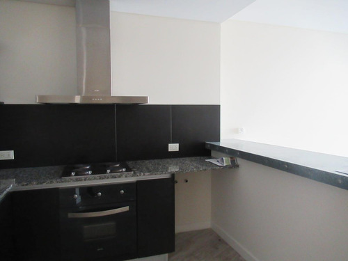 Imagen 5 de 21 de Departamento En Venta De 3 Ambientes, En Excelente Ubicación. Vicente Lopéz