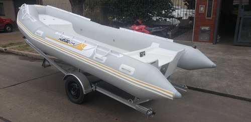 Semirrigido Albatros 5,50 Mts. 2020 Nautica Milione 6