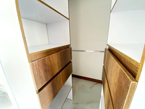 Imagen 6 de 20 de Se Vende Moderna Casa Unifamiliar Nueva