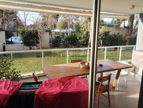 Venta Departamento En Opera Luxury De 2 Dormitorios (pb).