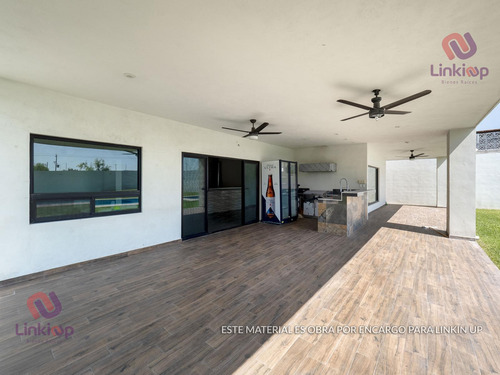 Quinta - Casa Con Alberca Y Papala En Venta Portal De Zuazua En Zona Portal Del Norte