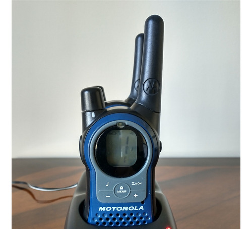 Motorola Talkabout Mh230r2 Vias Bidireccionales X 2 Radios (Usado)