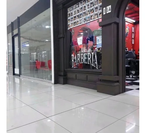 Local Sector Vegas Plaza