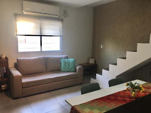 Imagen 2 de 14 de Departamento En Venta En Villa Luzuriaga
