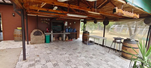 Invierte En Una Parcela Con Dos Casas Y Piscina En Requinoa