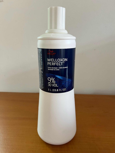 Agua Oxigenada Wellaxon Perfect 30vol Wella