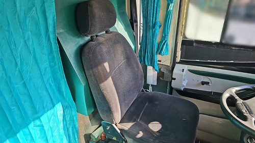 Scania K410 Carrocería Troyano 60 Asientos 2015