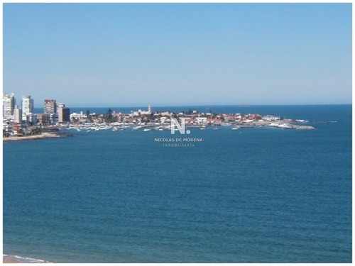 Apartamento En Primera Linea - Ref: 3120
