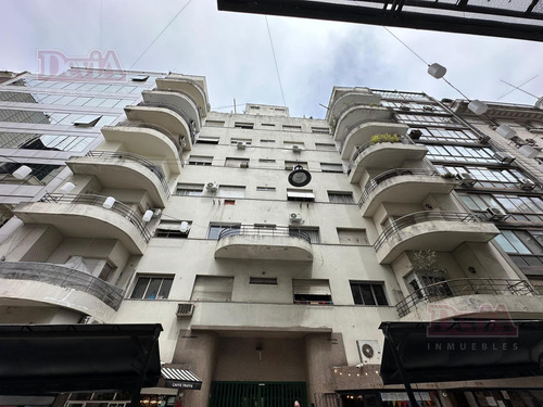 Venta - Departamento - 3 Ambientes - Lavalle 300