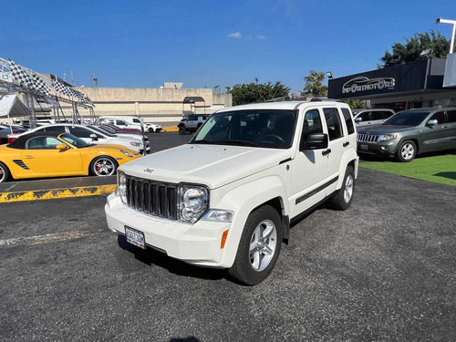 Imagen 1 de 15 de Jeep Cherokee Liberty Limited 4x4