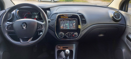 Imagen 13 de 14 de Renault Captur 2017 2.0 Intens
