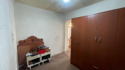 Linda Casa 4d2b, Excelente Sector, Cercana Comercios Y Serv