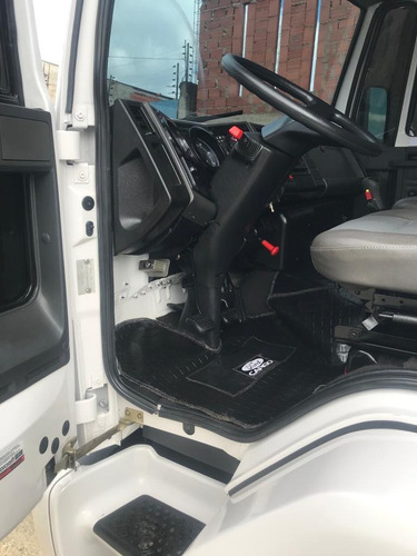 Imagen 5 de 13 de Ford Cargo 1721