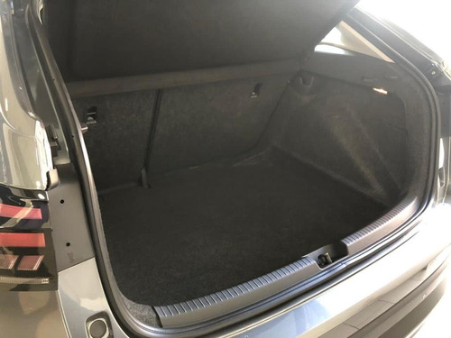 Imagen 23 de 25 de Volkswagen Nivus 1.0 Tsi Manual Comfortline 0km 2022