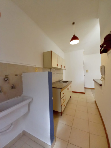 Imagen 8 de 19 de Venta Dpto Un Dormitorio, En El Centro, Esperanza