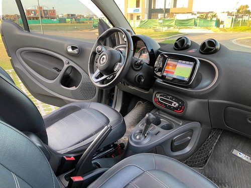 Imagen 10 de 15 de Smart Fortwo 2019 1.0 Play