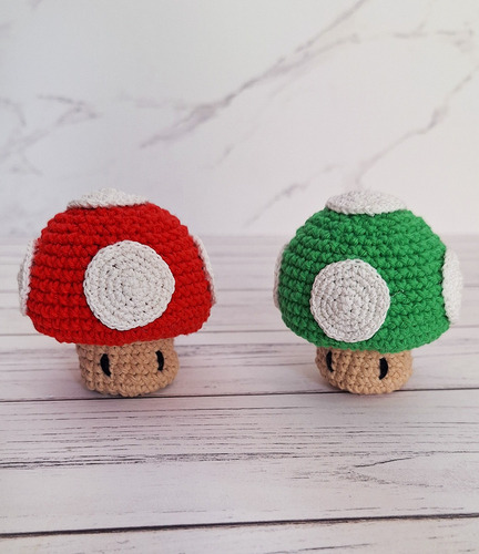 Muñeco Seta Rojo De Super Mario Tejido Crochet - Amigurumis
