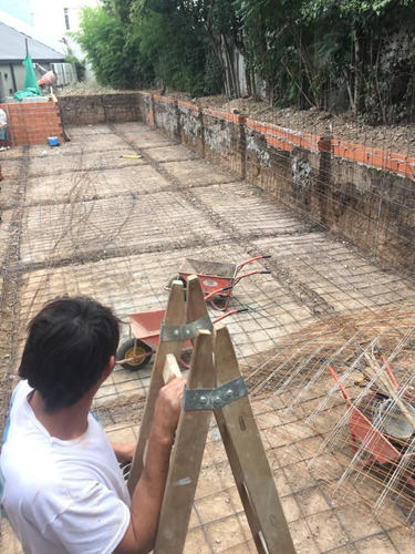 Pileta De Hormigon Armado Y Proyectado E Gunitado