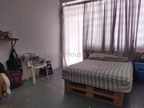 Imagen 13 de 30 de Apartamento En Venta Urb. La Florida Rah Los Samanes 22-10891