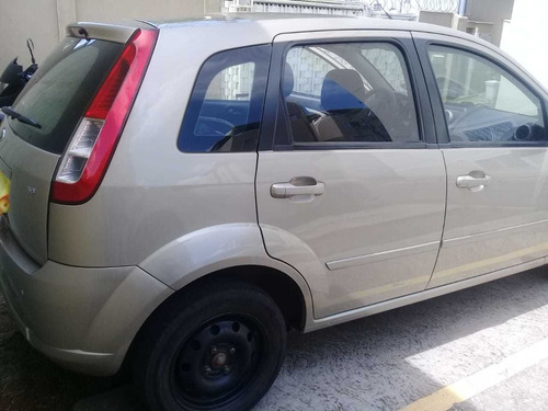 Fiesta Prata Ouro 1.6 Completo - Em Perfeito Estado