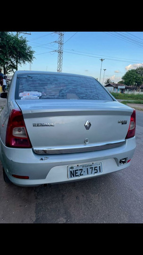 Imagem 5 de 7 de Renault Logan