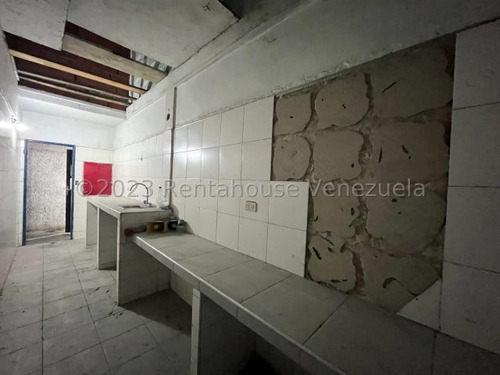 Galpón En Venta Av Intercomunal Turmero Maracay 24-4212 Hc
