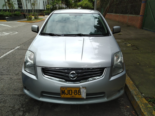 Nissan Sentra 2.0 E