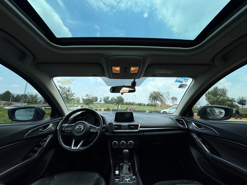 Mazda 3 Hatchback Grand Touring