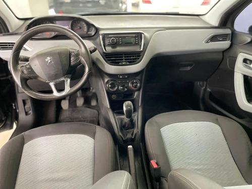 Peugeot 208 Allure Año 2014 Color Negro Todoautos