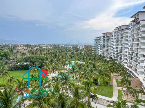 Cad La Isla Emerald I8. Amplio Departamento En Condominio De Playa Con Terraza Y Vista A Las Áreas Comunes