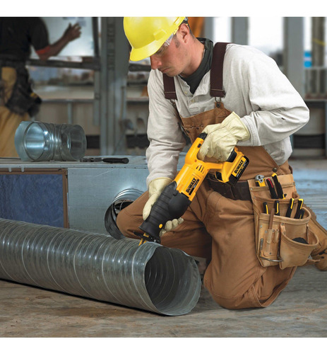 Sierra Recíproca Dewalt 20v Max Dcs380b 3000spm Herramienta