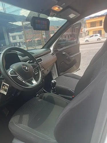 Duster Oroch 1300 Motor Turbo 4x4 Como Nueva Solo 17 Mil Km
