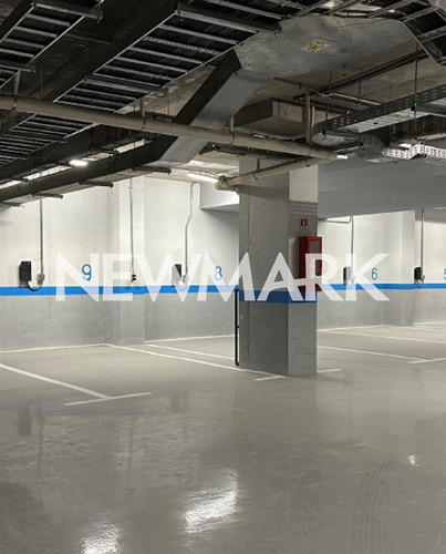 Oficina De 300m2 En Edificio Clase A En Providencia - Piso 3