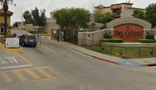 Casa En Venta En Urbiquinta Del Cedro, Tijuana, B.c.-die