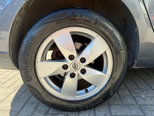 Renault Fluence 2.0 Dynamique X-tronic Hi-flex 4p