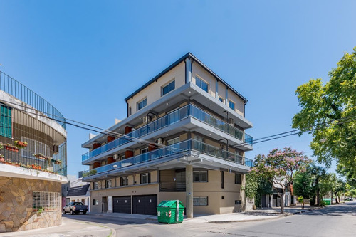 Imagen 10 de 12 de Venta - Departamento 2 Dormitorios - Echesortu Rosario