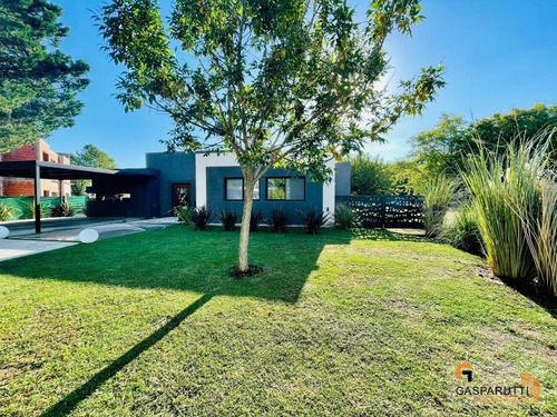 Imagen 4 de 30 de Casa En 1 Planta En Venta En Barrio San Matías, 5 Ambientes!