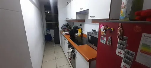 Metro Parque Almagro, Estacionamiento Y Bodega