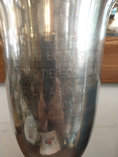 Imagen 2 de 8 de Antigua Copa Trofeo Bañado En Plata Bordeu 79
