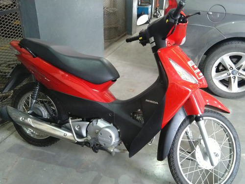 Honda  Biz 125 2013 3300 Km