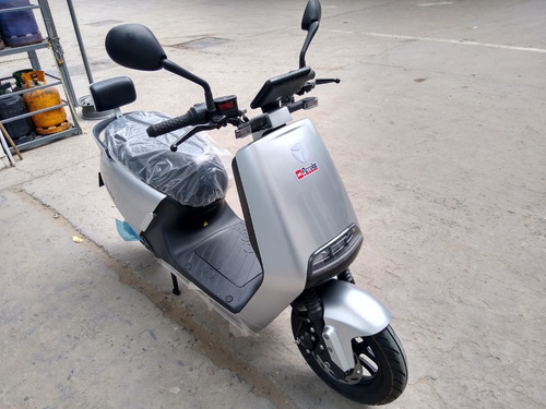 Imagen 5 de 16 de Scooter Yadea G-5 Electrico 0km