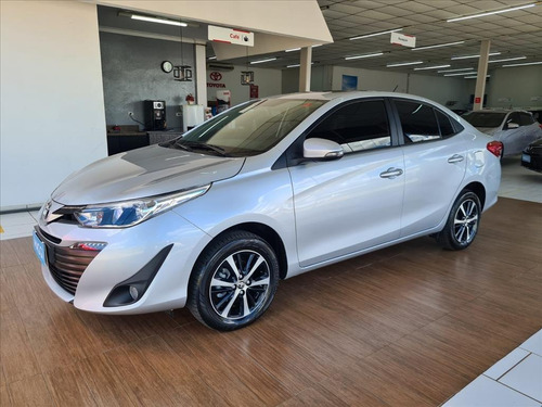 Imagem 1 de 11 de Yaris 1.5 16v Flex Sedan Xls Connect Multidrive