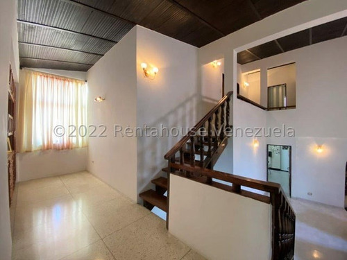 Ana Torres. Casa En Venta 245322 En El Cafetal
