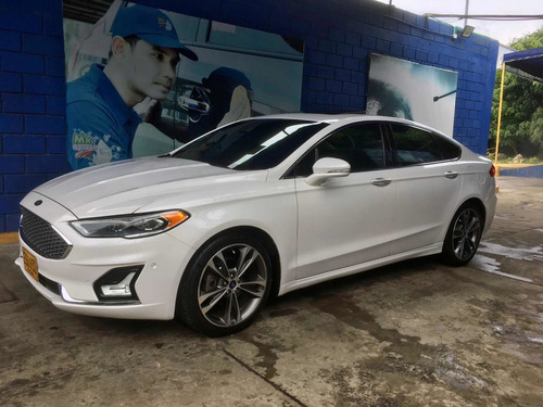 Imagen 13 de 20 de Ford Fusion 2019 2.0 Titanium